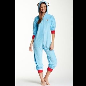 Hello Kitty & Paul Frank snuggle up jumper